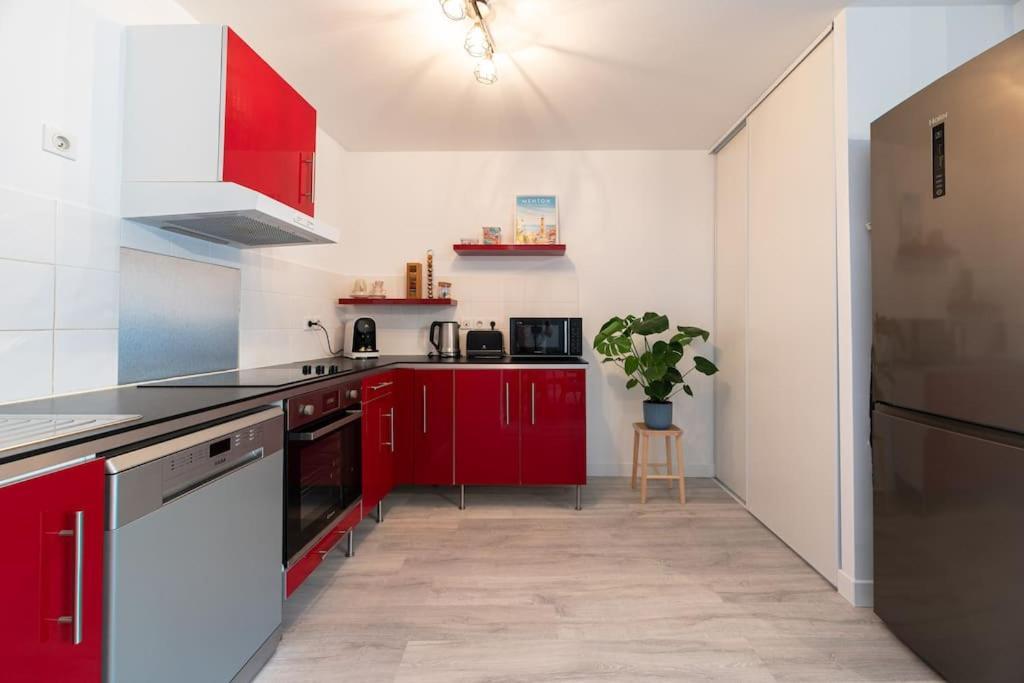 Appartement Cosy Au Centre Ville De Menton Exterior photo